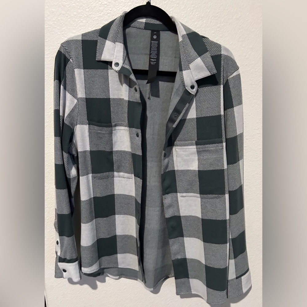 Lululemon soft knit over shirt